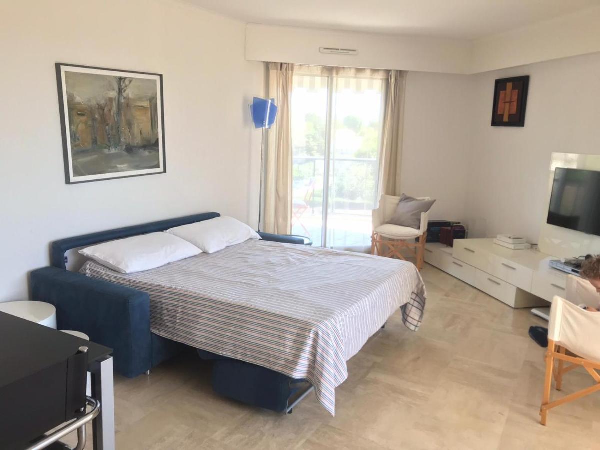 Front Beach Luxury Near Nice Airport กาญเนอ-ซูร์-แมร์ ภายนอก รูปภาพ